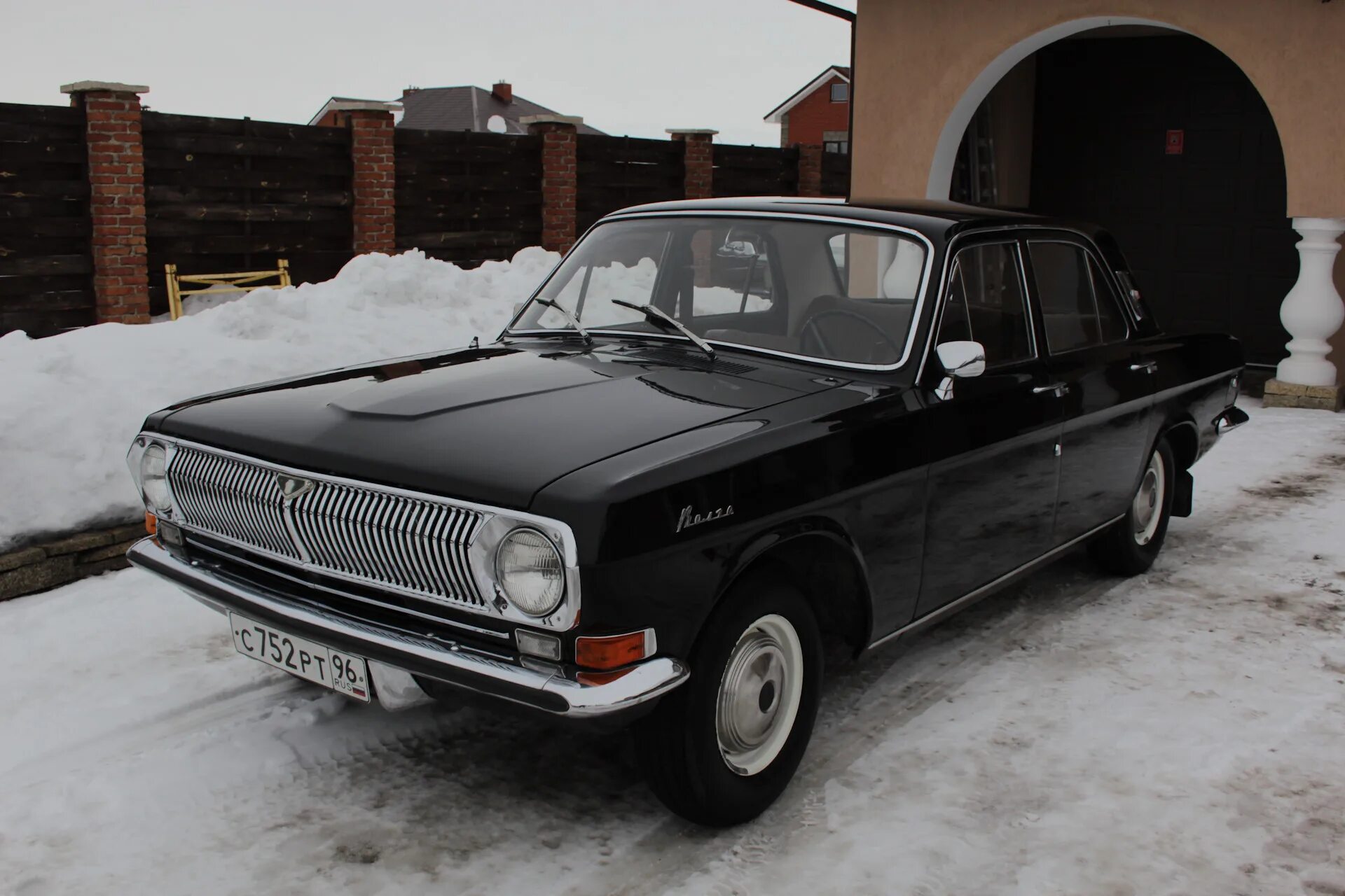 Porsche lemans 1966. 4 мт. Газ 24 1973. 1973 24. Газ 24 1973.