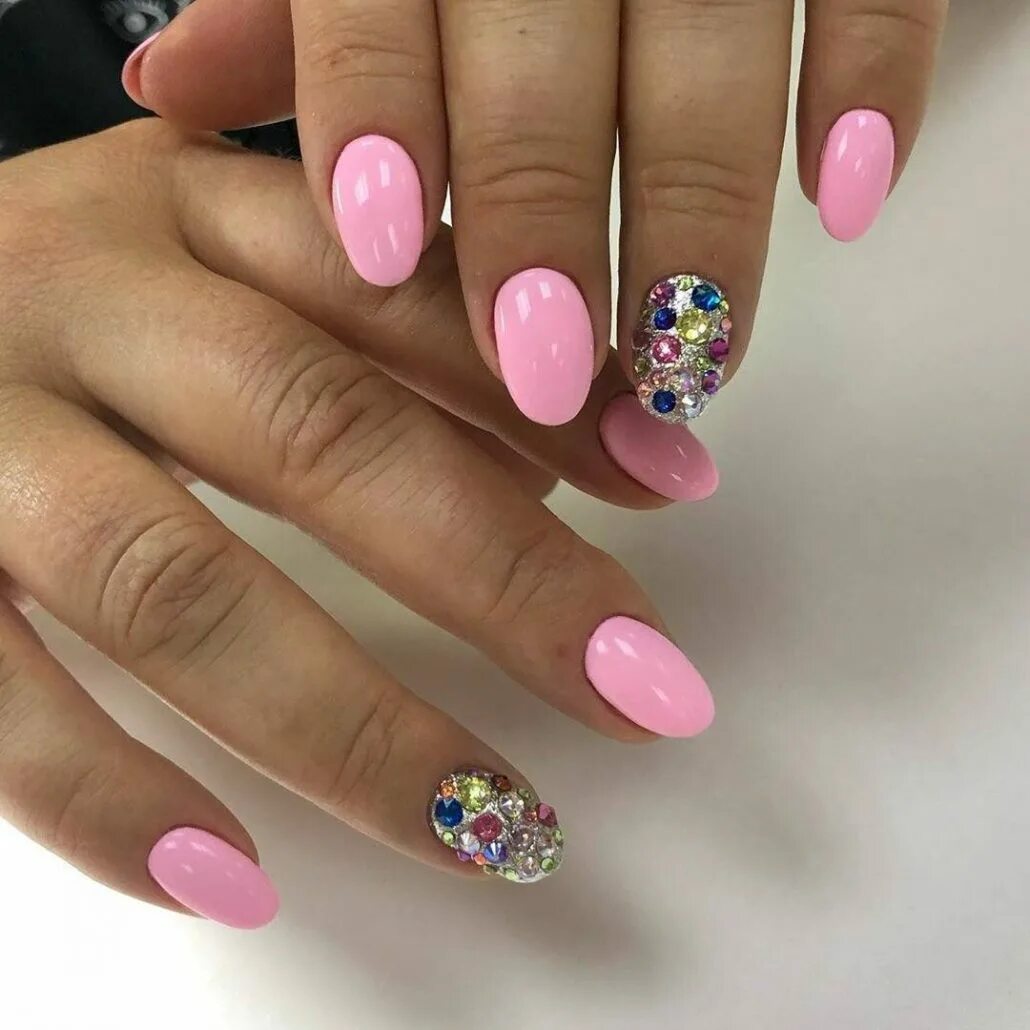 розовые ногти. яркие розовые ногти. розовые ногти со. розовый маникюр. яркий розовый маникюр.