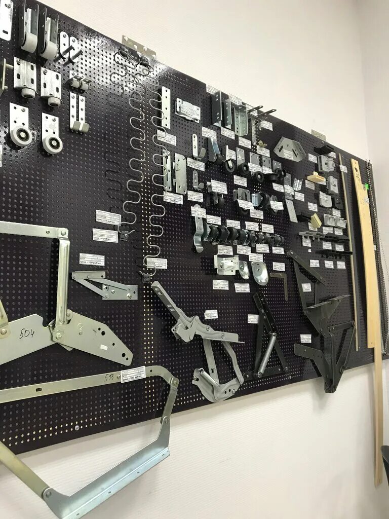 Мебельная фурнитура энгельс степная 35. Скобяной мир саратов. Бард мебельная студия лииипецк. Антарас магазин мебельной фурнитуры калуга луначарского. Амортизатор blumotion на накл.