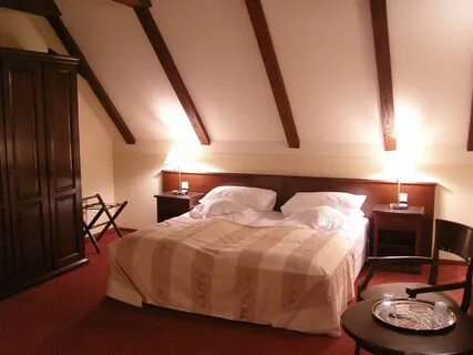 Garden club room
