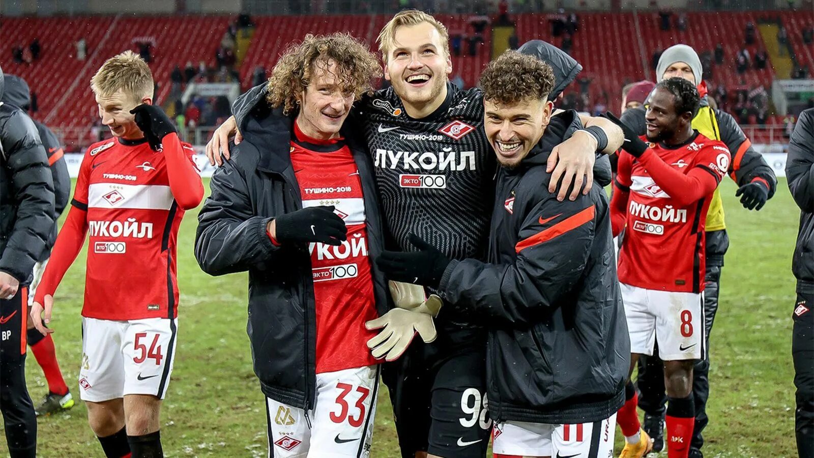 Марио пашалич футболист. Футболлер. Марио пашалич. Футболисты спартака 2013. Твиттер спартака.