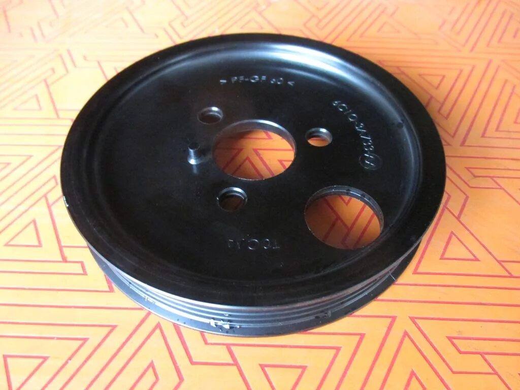 Шкив гура форд транзит 2. Шкив на гидроусилитель руля 2121. Шкив помпы форд эскейп. A113407011. Шкив гидроусилителя4431134020.