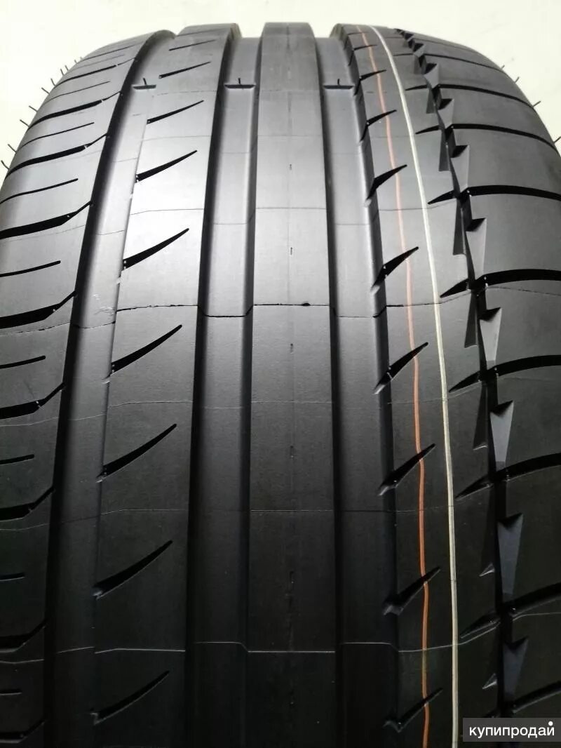 Резина latitude sport. Michelin Latitude Sport 255/45 r20. Michelin Latitude Sport r20. Michelin 255/45r20 101w Latitude Sport 3 ao TL. Резина Мишлен 255/45/20.