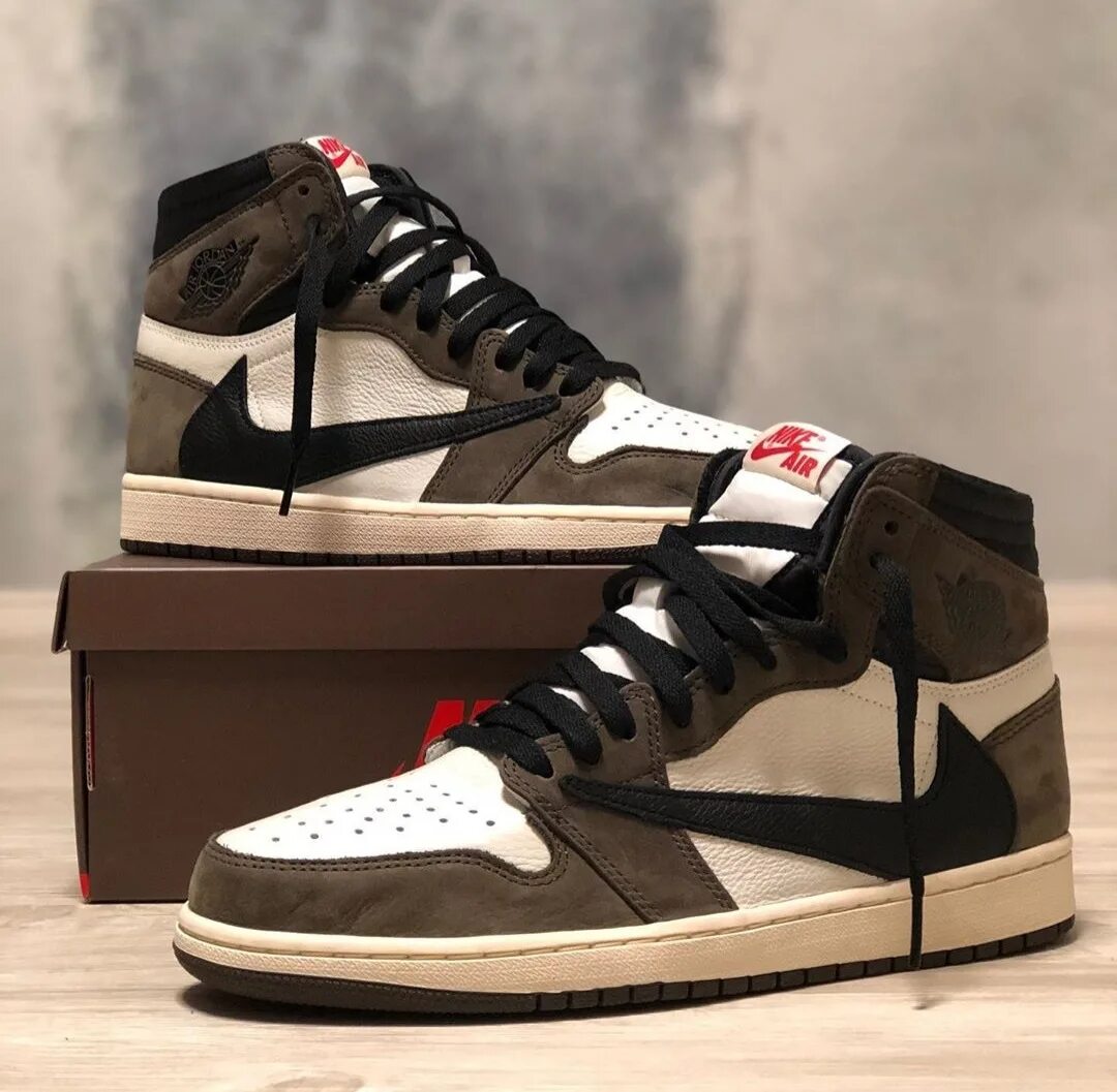 Nike Air Jordan 1 Travis. Nike Air Jordan 1 High. Nike Air Jordan 1 Travis Scott. Nike Air Jordan 1 High Travis Scott. Air jordan high travis scott