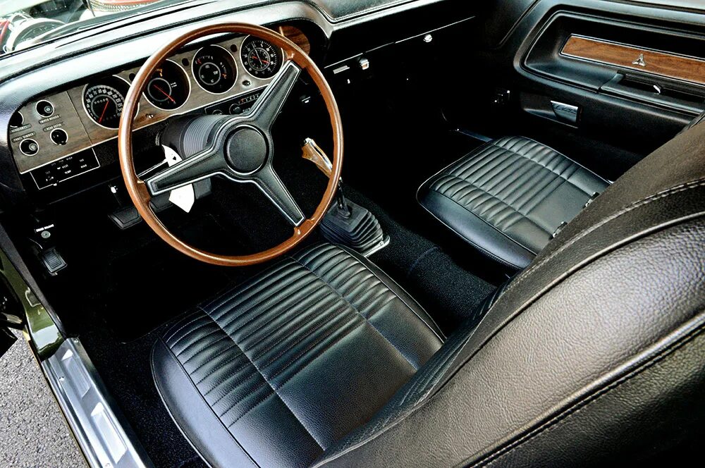1967 значение. Dodge challenger 1967 салон. додж челленджер 1969 салон. dodge challenger 1970 салон. додж челленджер 1967 салон.
