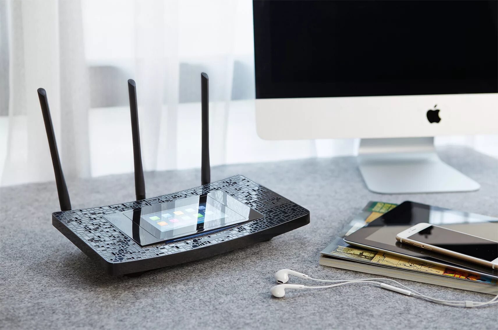Роутер в комнате. Wi-fi роутер tp-link. tp link ac1900. роутер tp-link archer ax50. router wifi 2025.
