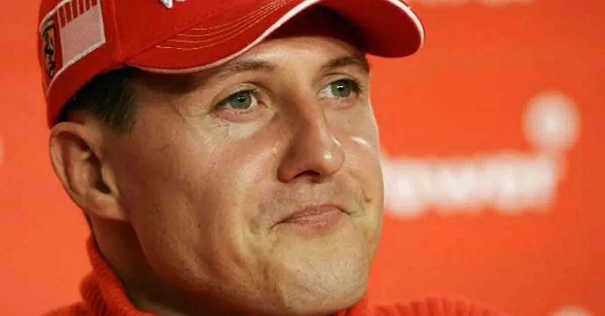 Михаэль шумахер фото. Schumacher s career listening. Schumacher s career listening. Михаэль шумахер. Михаэль шумахер фото.