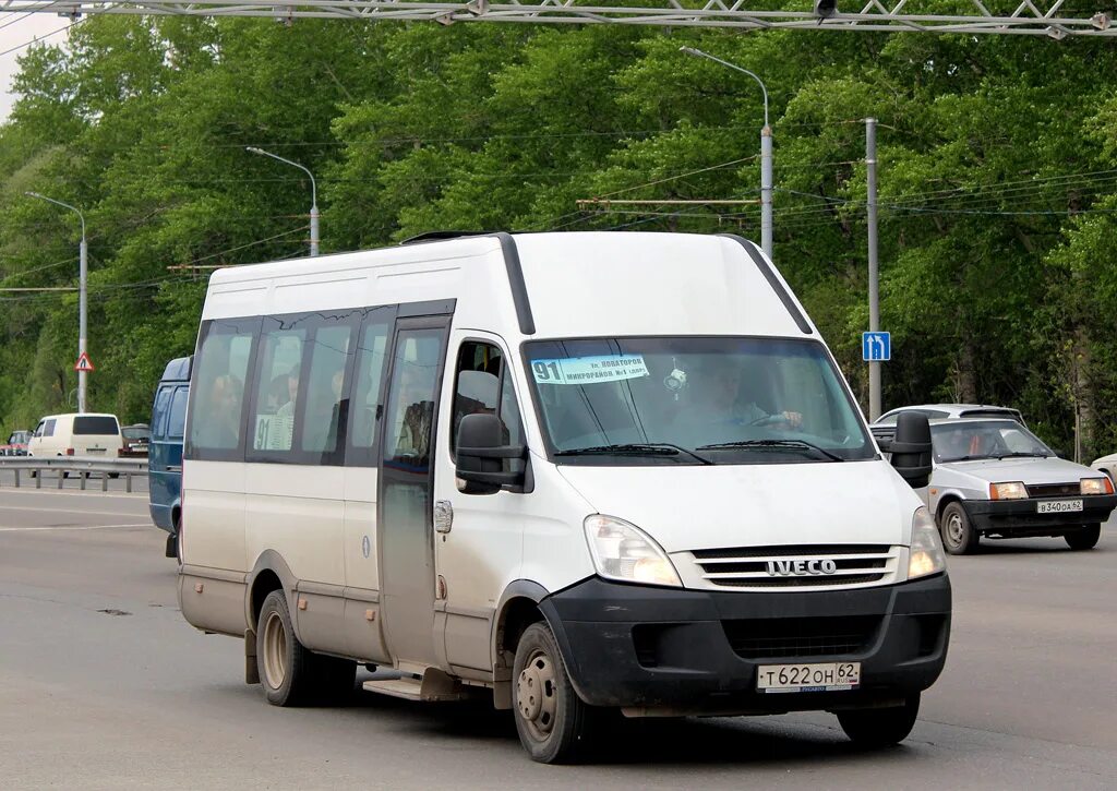 Маршрут 30 автобуса рязань. Нижегородец-2227ut (Iveco Daily). Iveco Daily 2227ut. 91 Маршрутка Рязань. Iveco Daily т526ас152 автобус.