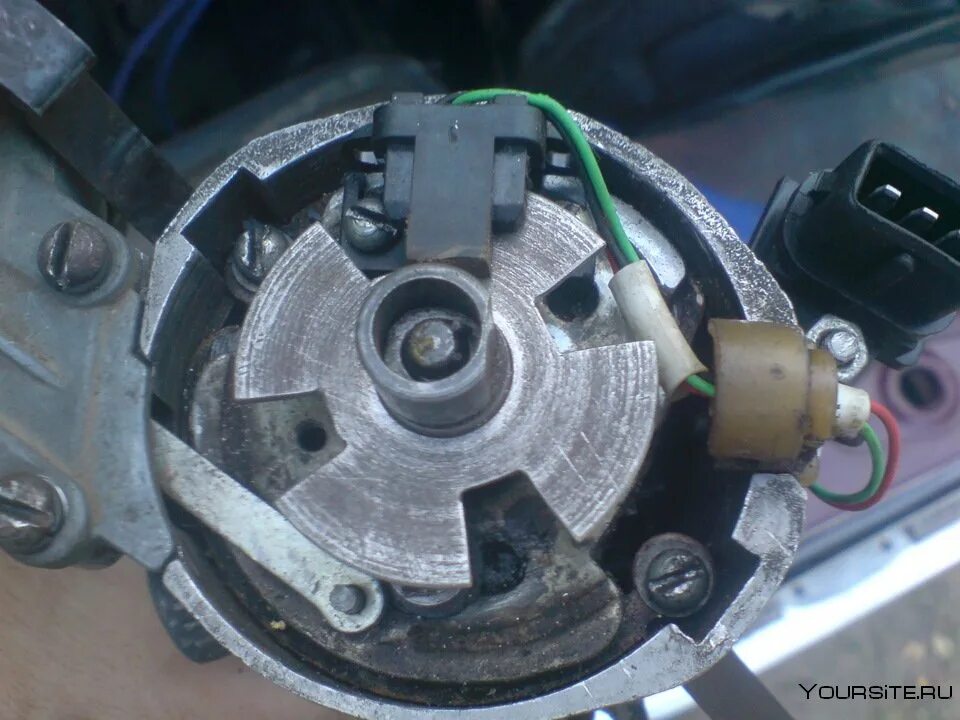 Зажигание датчик холла. Бсз на мотоцикл урал. бсз заз 968. шторка для бсз на урал. электронное зажигание на урал мотоцикл 12 вольт.
