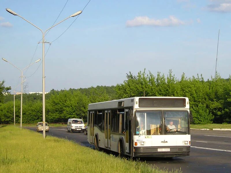 свалка автобусов. маз 103562. автобус маз 103 в автопарке. автопарк мозырь. фото автобусов мозырь москва.