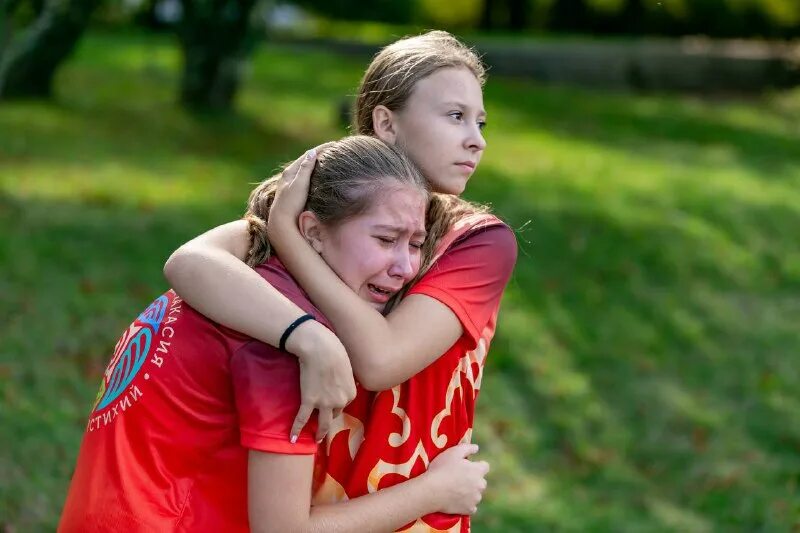 Музыка для эстафет для детей. Командные эстафеты. Эстафетные игры для детей. Спортивные эстафеты для детей. Спортивная эстафета для детей на улице.