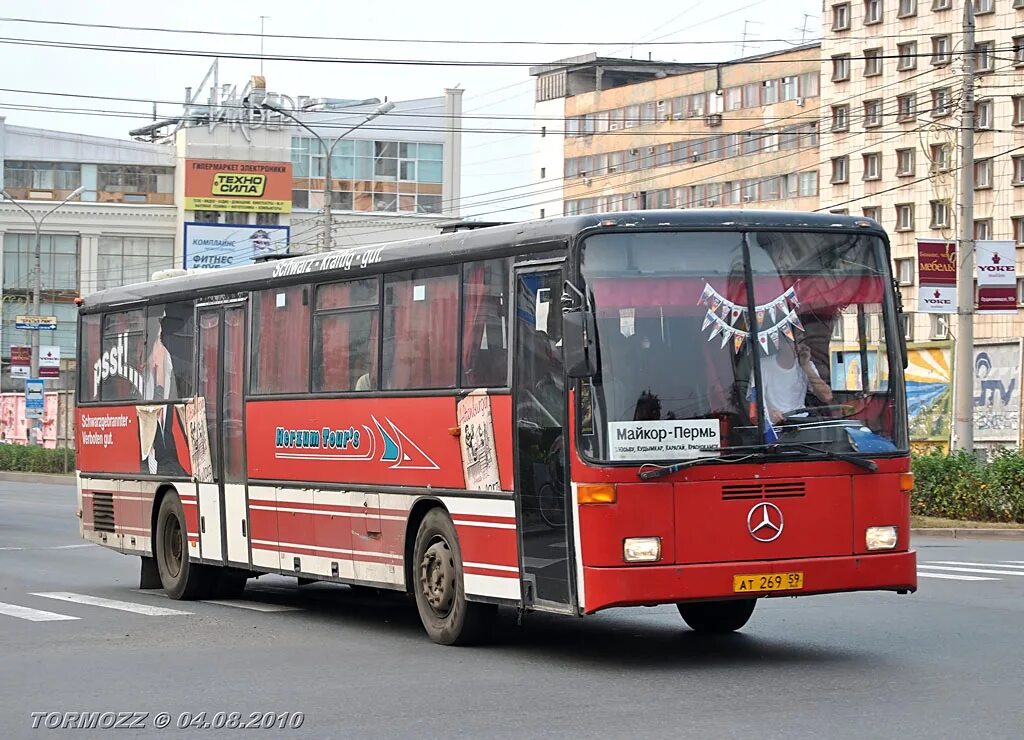 Автобусы пермь 16 на сегодня. Автобусы Пермский край. Пермские автобусы. Автобус Пермь Майкор. Автобус 2010.