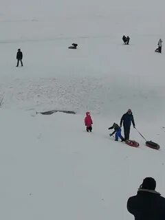 Чуть не утонула