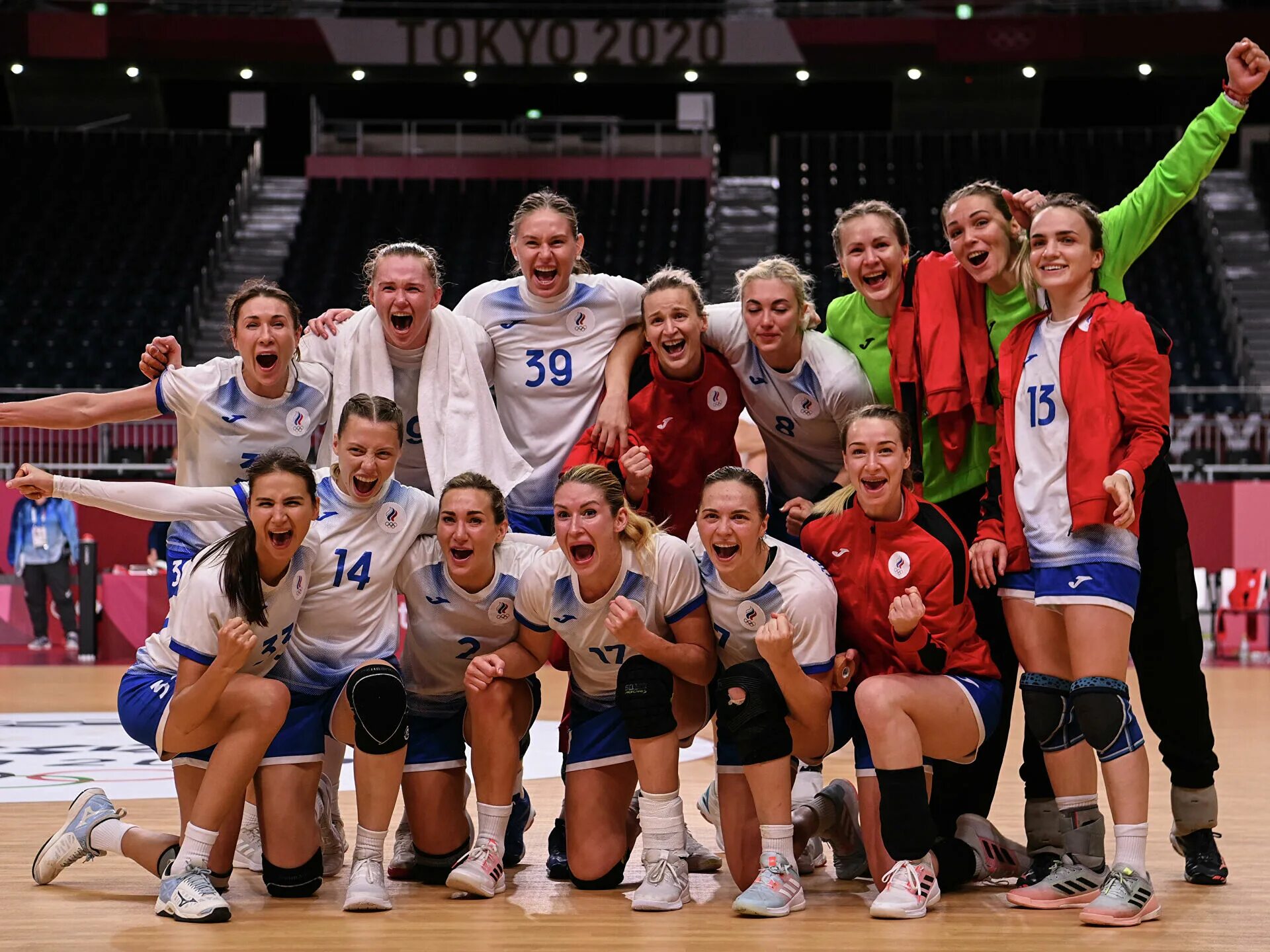 Состав сборной россии хоккей олимпиада 2018 по хоккею. Сборная россии по хоккею на олимпиаду 2022 состав. Сборная россии по волейболу мужчины олимпиада 2020. Токио 2020 олимпиада гандбол женская сборная россия. 2020 олимпийские игры команда россии.