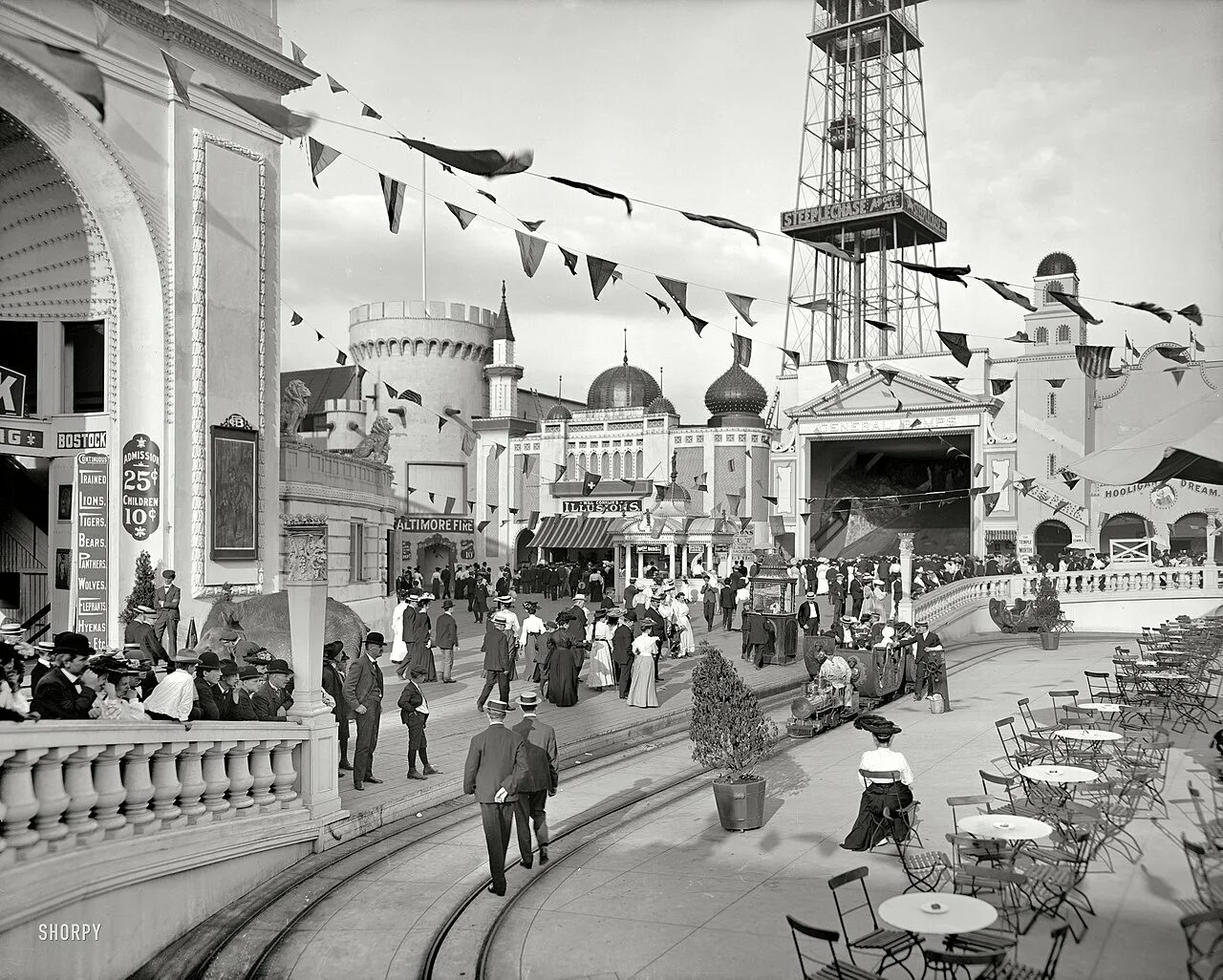 Развлечения в 19 веке. Кони Айленд (Coney Island) Сингапур. Кони-Айленд 1900 год. Кони-Айленд в начале 20 века. Кони Айленд 19 век.