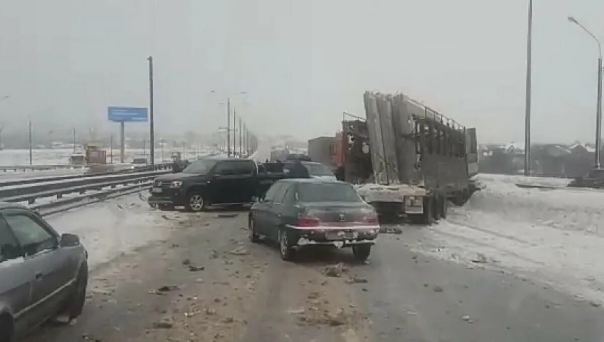 Дтп на трассе м2. Дтп на м2 в тульской области. Дтп на трассе м2. Дтп на трассе м2. Авария на симферопольском шоссе.
