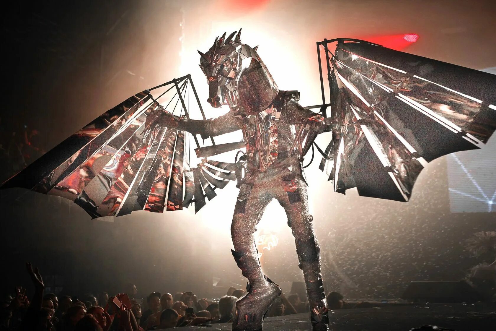 Лунозавр спектакль спб. Театр будущего тайна лунозавра. театр будущего лилии тим шоу-спектакль -тайна лунозавра. шоу лунозавра в спб. шоу лунозавра в москве.