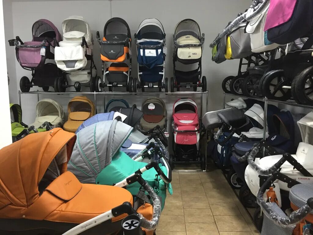 магазин колясок. магазин колясок в санкт-петербурге большой выбор. магазин детских колясок в спб. магазин детских колясок в спб. много колясок.