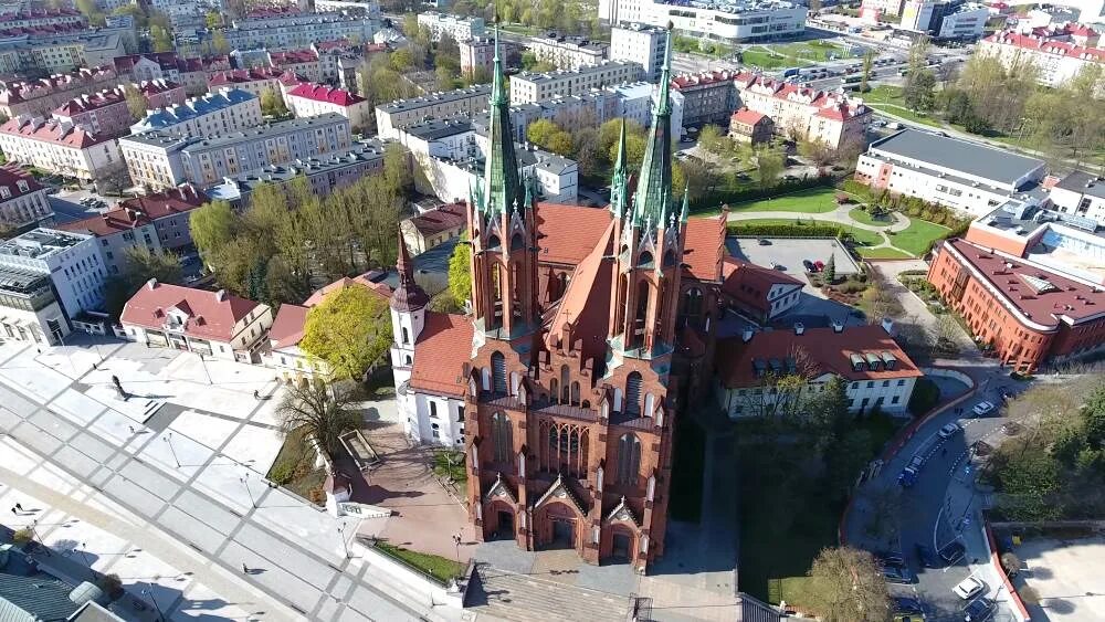 Белосток польша. Г Белосток Польша. Белосток костел. Костелы города Белосток. Белосток Центральная площадь костел.