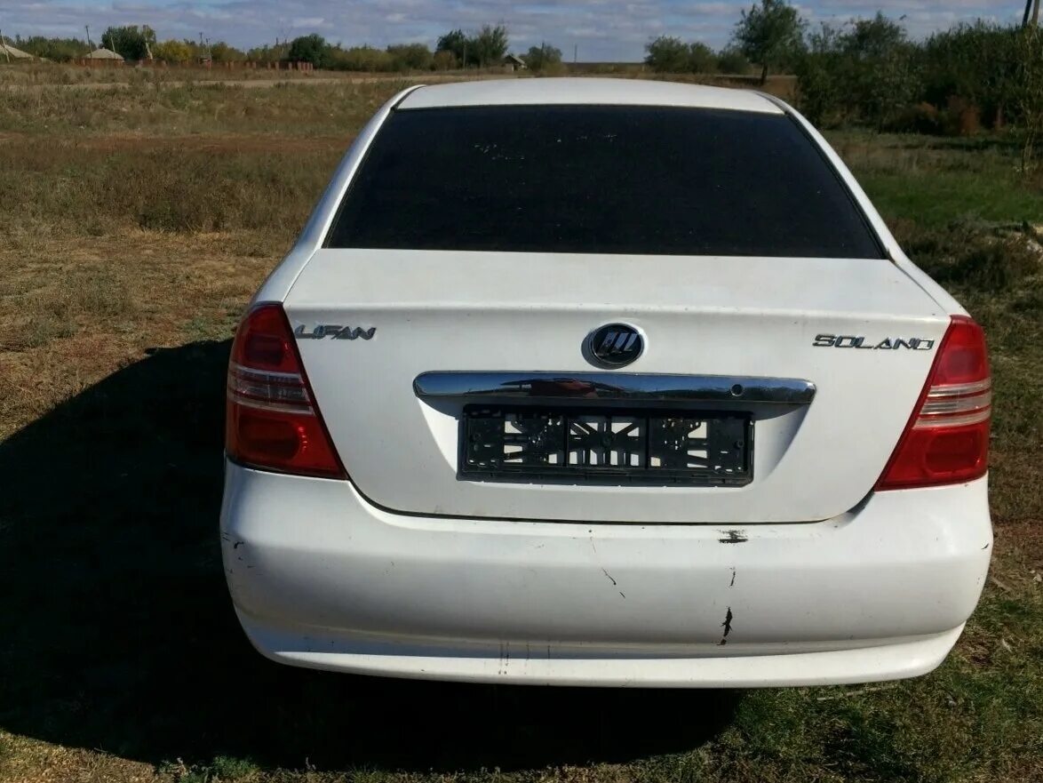 лифан солано 2010 черная. лифан солано белая 2011 год. авито лифан солано 620. белый лифан солано черный бампер передний. лифан солано 2011 фото.