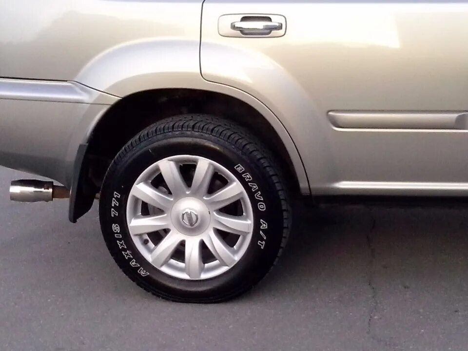 Диски nissan x-trail t31 r17. Nissan x-trail резина 17. Диски nissan x-trail t31 r17. Размеры резины на ниссан х трейл. Диски nissan x-trail t31 r18.