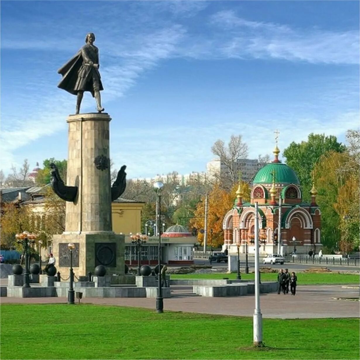 Площадь петра великого липецк. Памятники города липецка. Главная достопримечательность липецка. 1 й липецкий. 1 й липецкий.