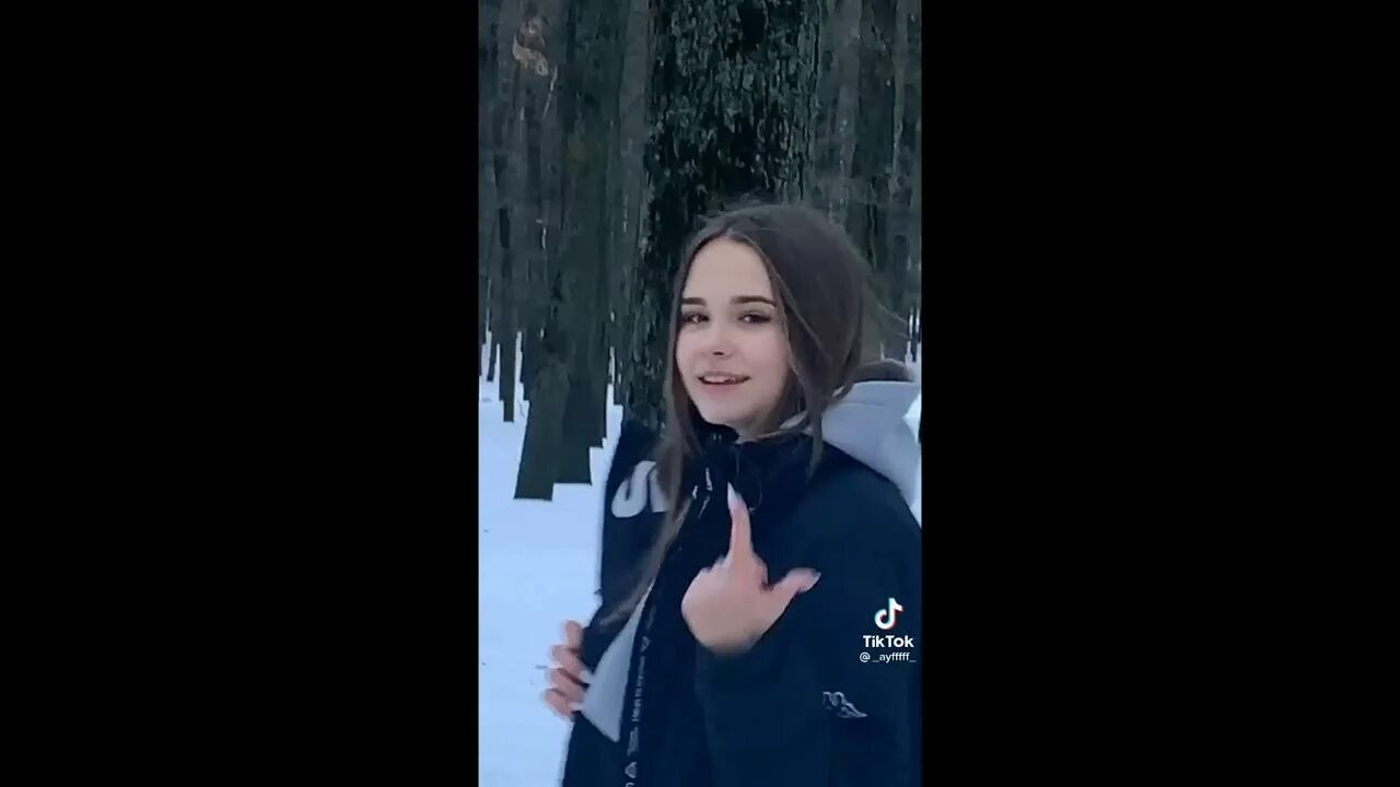 Тик ток для детей. Блогеры тик тока самые популярные. Варя тикток. Варя тик ток. Сказочный патруль тик ток.