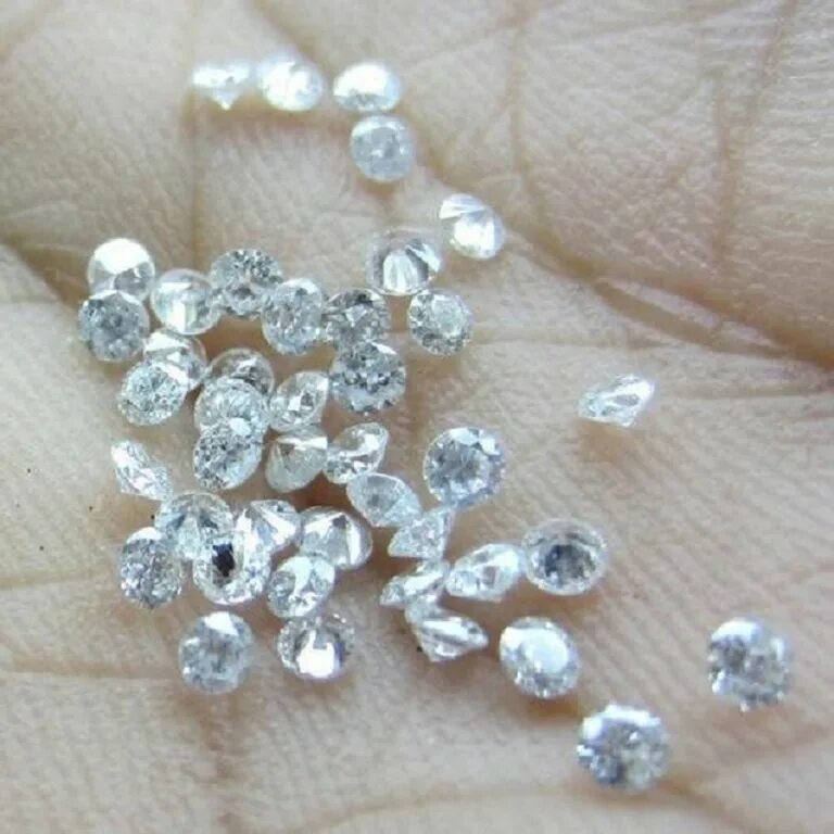 Природные бриллианты купить. Бриллианты HPHT. Мелкие бриллианты. Бриллианты россыпь.
