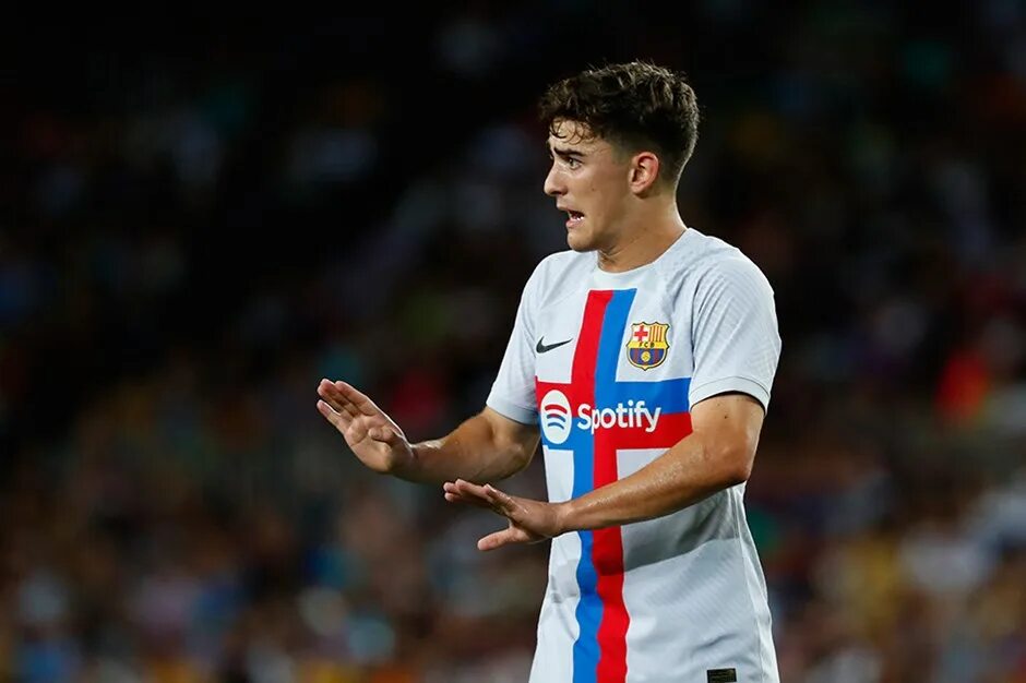 Гави почему не взяли на евро. Пабло гави футболист. Pablo gavi 2023. Гави 2022. Гави почему не взяли на евро.