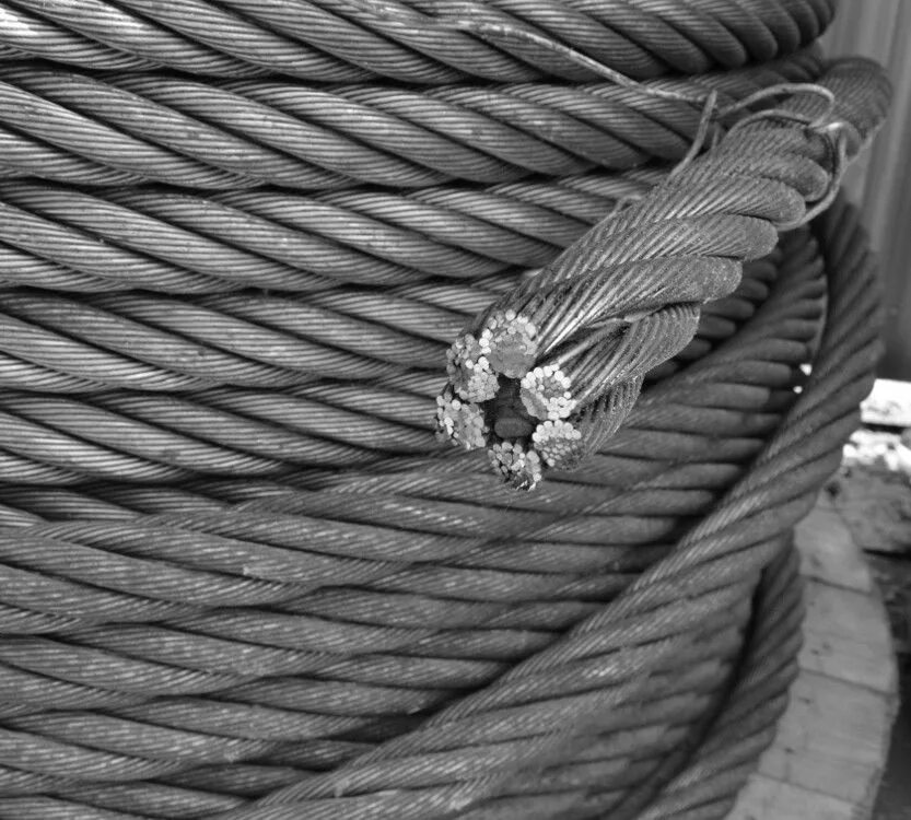 Канат стальной пвх 1/2–6/8 мм. Трос в оплетке пвх м1/2 (200 м). Трос стальной для лебедки с крюком 8мм 25 метров. Трос стальной диаметром 6 мм. Трос стальной диаметром 6 мм.