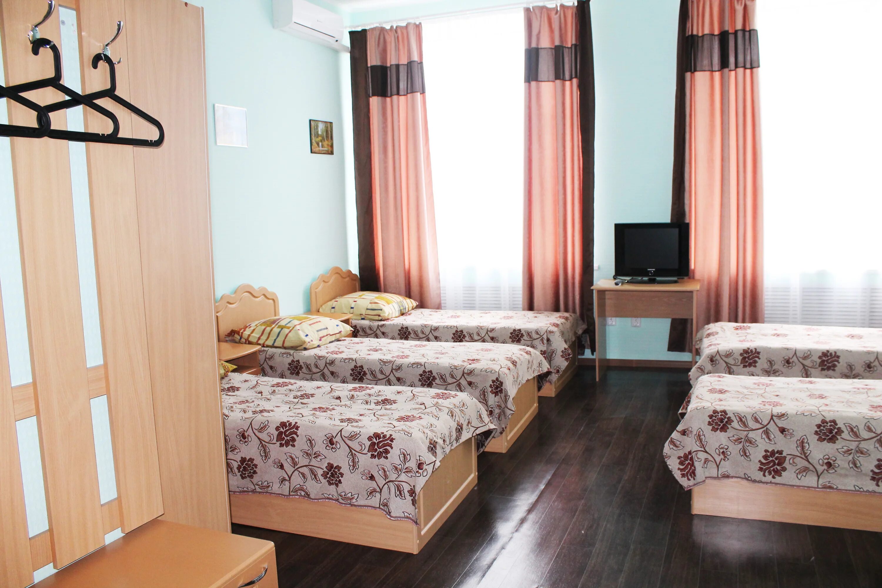 купеческая гостиница. гостиница сосновый бор. нижний новгород гостиница олимп. шебекино ,ул. купеческий ресторан г бор.