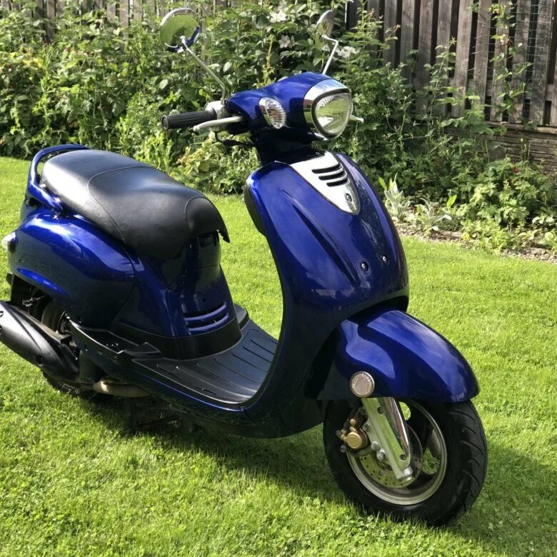 Vino 125. Yamaha vino 125. Ямаха вино фото. Yamaha vino 125. Скутер yamaha vino 50.