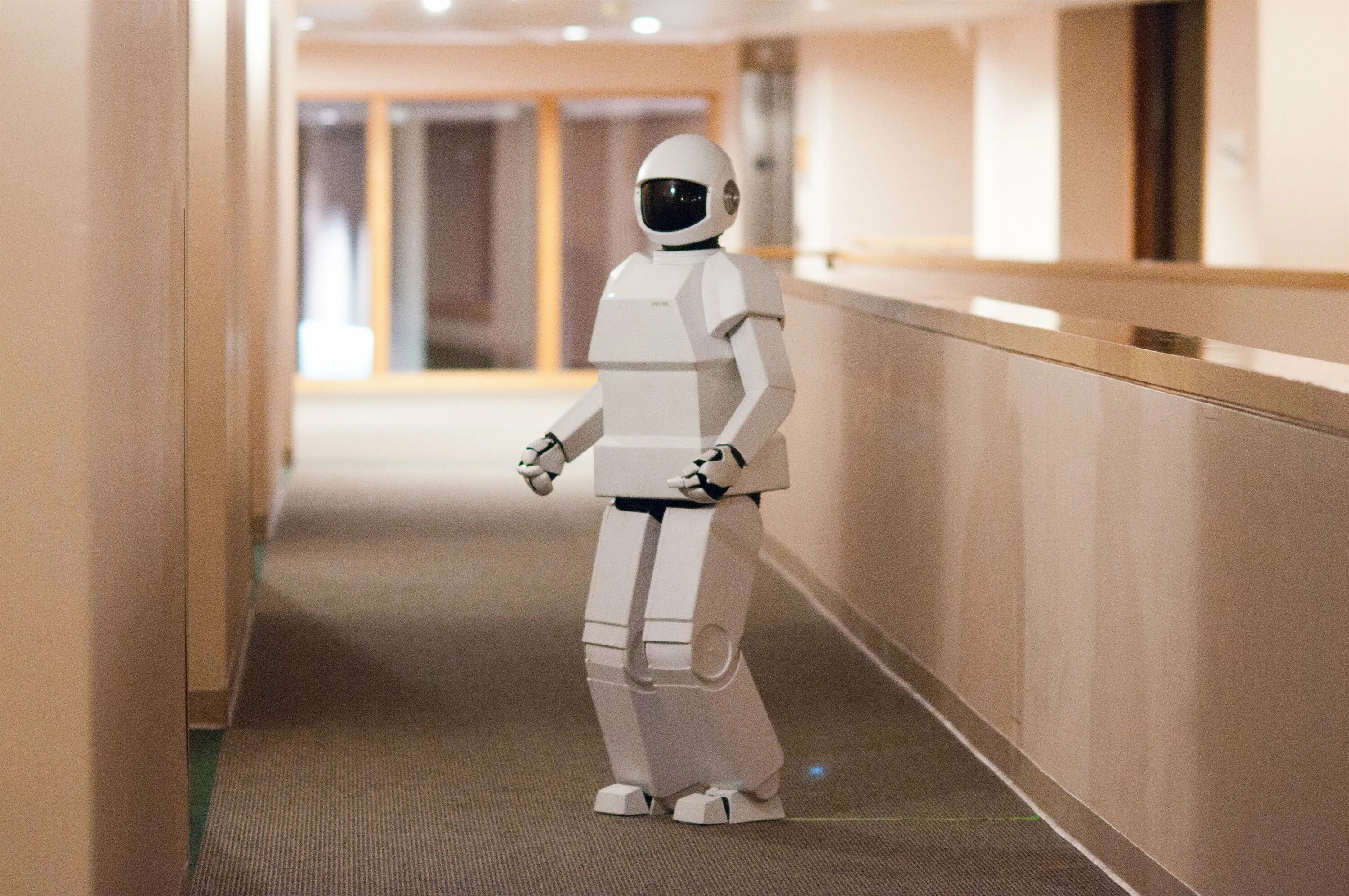 Robot while