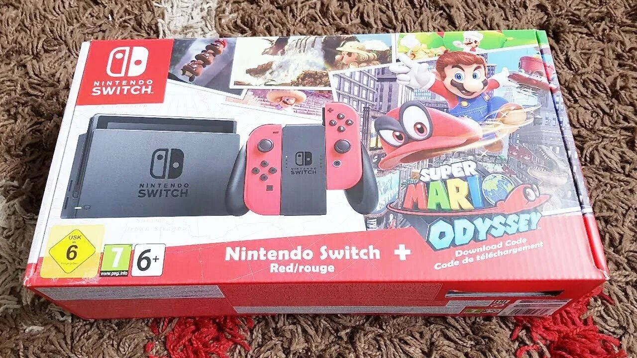 Nintendo Switch открытие покупок. Nintendo Switch за 5.000 руб. Руки с коробкой Nintendo Switch Lite. Геймпад bencool,q02 Nintendo Switch в коробке.