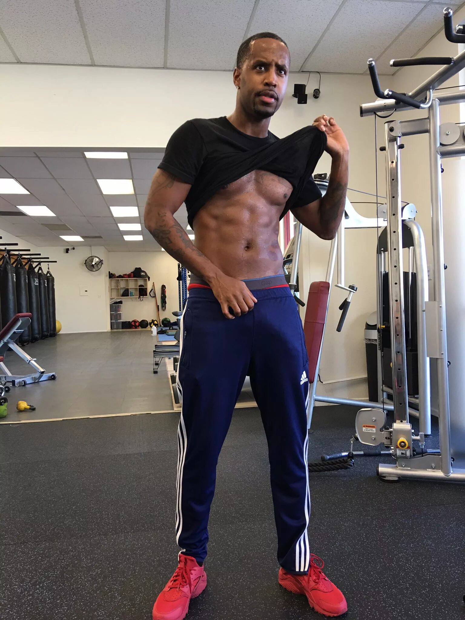 Twitter dicks. Safaree bulge. Safaree "SB" Samuels. Samuel Fitcher.