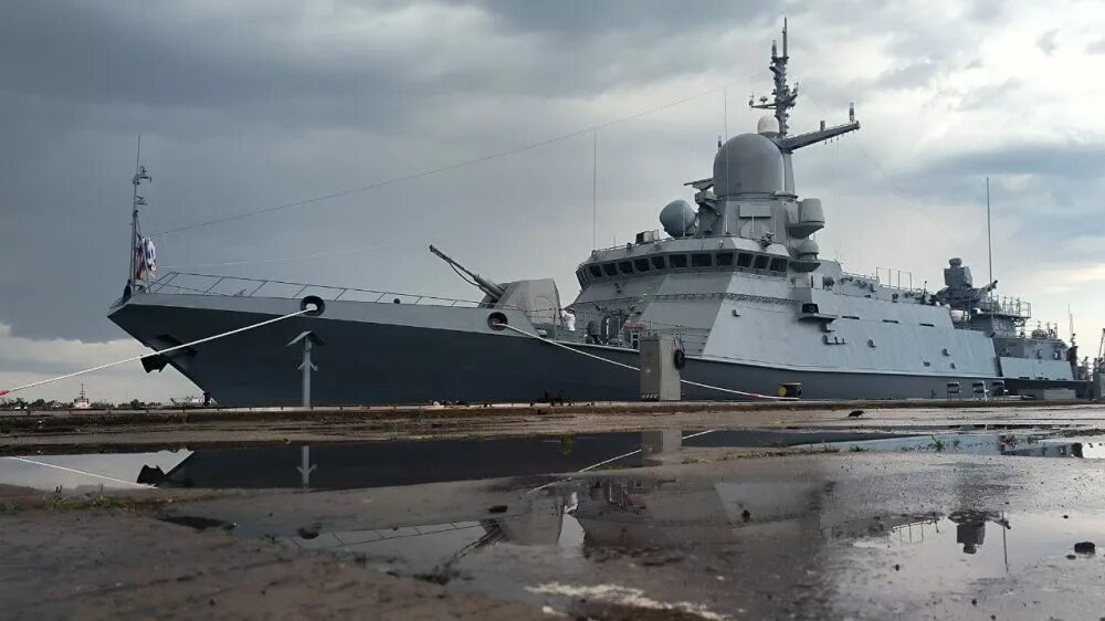 Корабль циклон потоплен. Корабль циклон потоплен. Корабль циклон потоплен. Ракетный крейсер москва затонул. Амаги корабль авианосец.