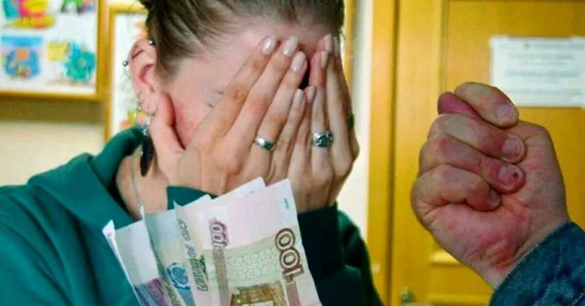 Решение суда за неуплату денежных средств. Заявление об отказе от алиментов на ребенка. Заявление на жалобу коллекторов. Закон по оплате коммунальных услуг. Как написать претензию о невыплате заработной платы образец.