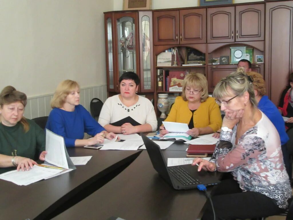 ржев гороно. учителя 9 школы ржев. отдел образования ржев ленинградское шоссе. иноземцева ирина анатольевна ржев. иноземцева ржев администрация.