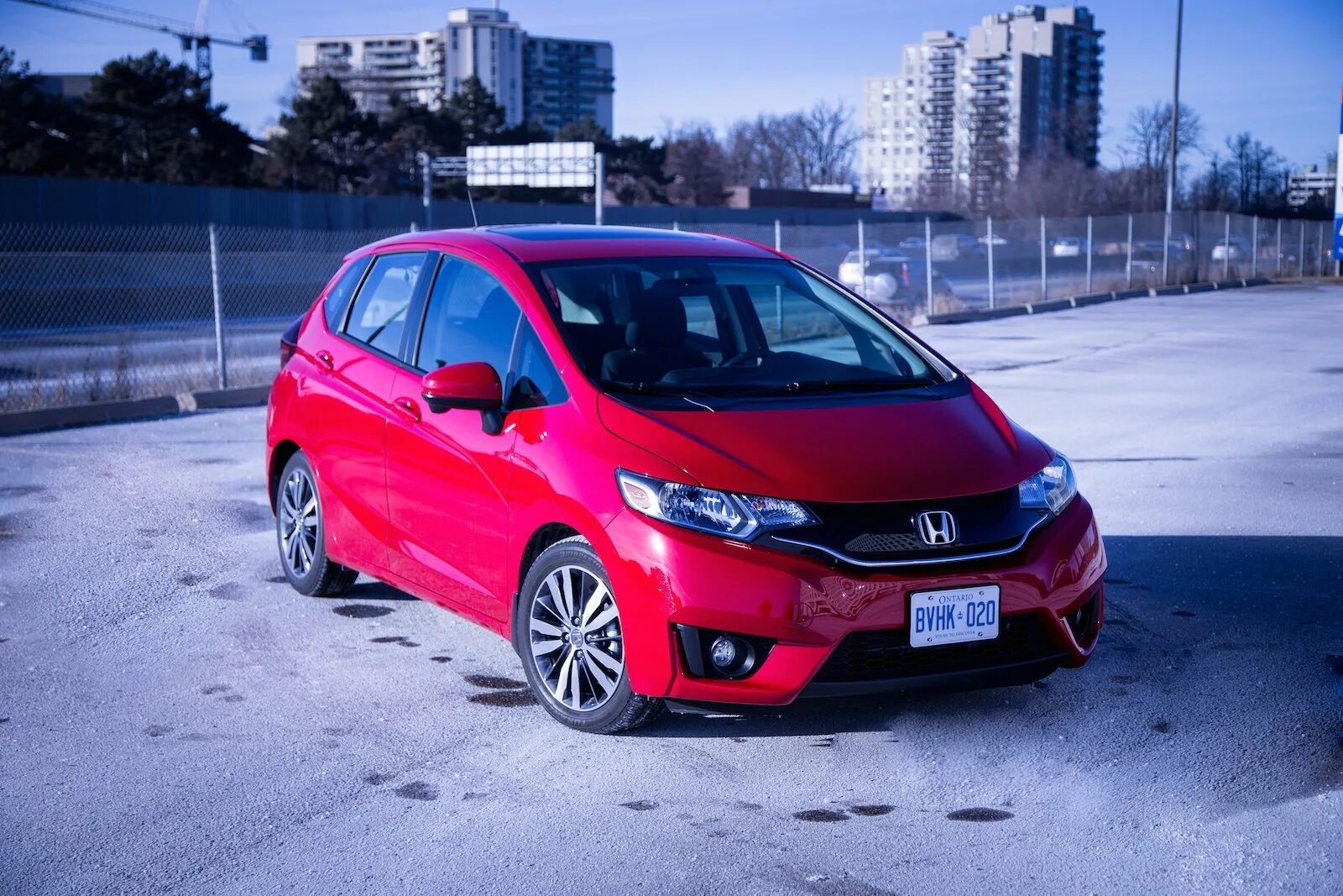 Купить хонда фит в новосибирске. Honda Fit. Хонда фит марка машины. Хонда фит 2023. Honda Fit 2015.