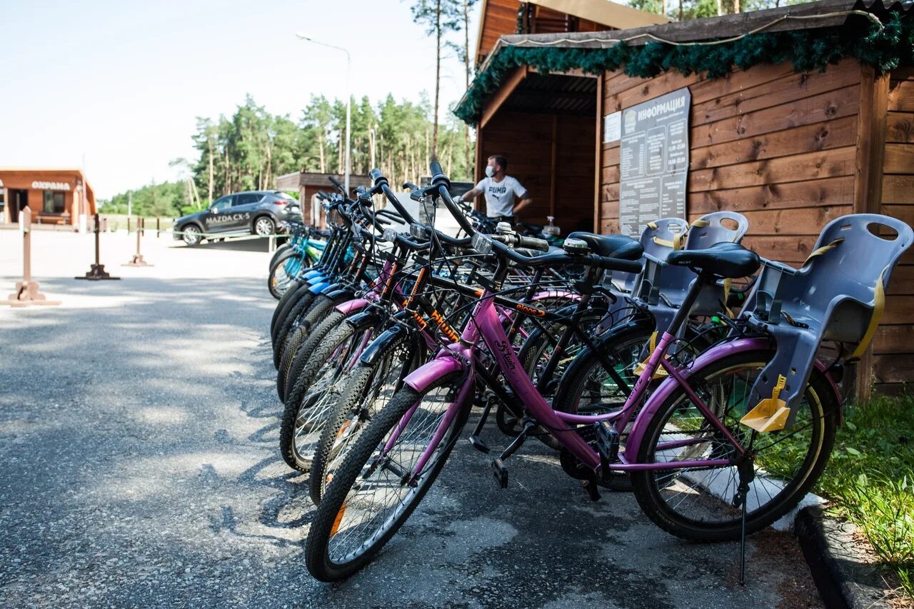Где можно взять напрокат велосипед. Велопрокат Белгород. Пикник парк велопрокат. Lucky Bike Белгород велопрокат. Велосипед в городе.