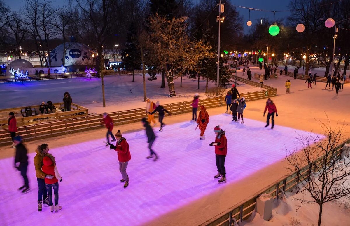 Московский городской каток. Измайловский парк каток. Измайловский парк каток серебряный лед. Каток «серебряный лёд» в Измайловском парке. Парк Измайлово каток.