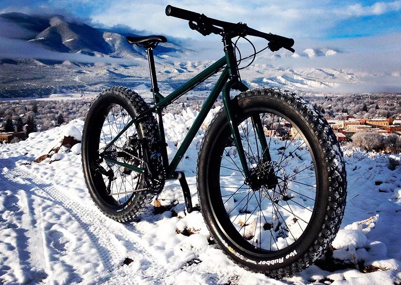 Фэтбайк что это. Stinger фэтбайк. Велосипед 147 Fatbike Monster. Фэтбайк Мерида. Trek фэтбайк двухподвес.