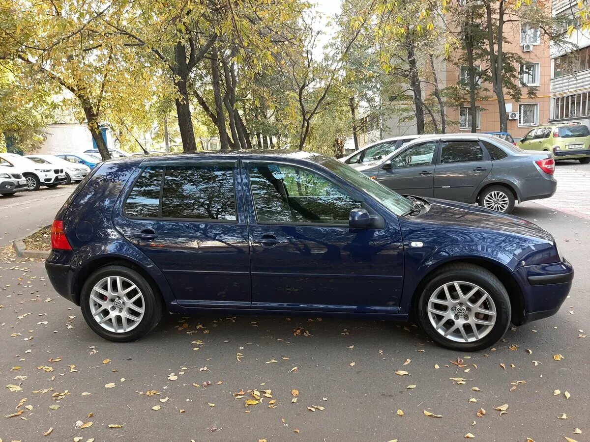 6 105 л с. Фольксваген гольф 4 серебристый. Golf 4 1998. Гольф 2003 года. 6.