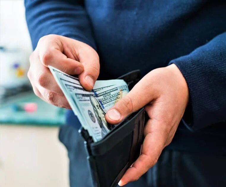 Логотип рефаунд. Бизнес расчеты. Гарантийные выплаты. Advice логотип. Providing money services.