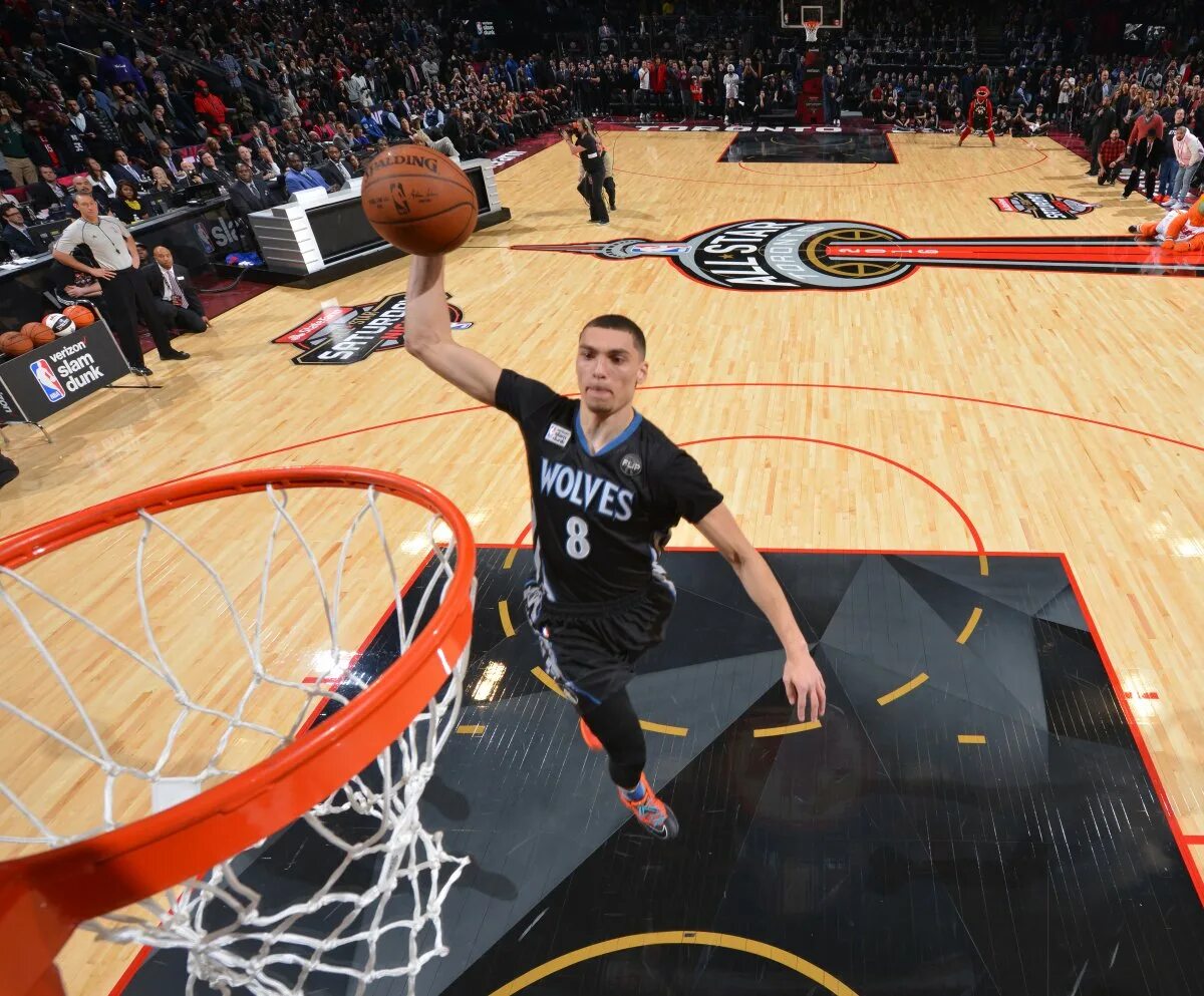 Zach LAVINE Dunk. Данк Контест НБА 2016. Зак Лавин данк Контест. Слэм данк Контест.