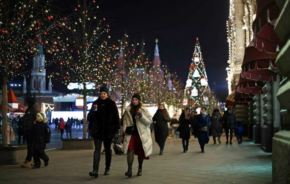 Елка на красной площади 2021 в Москве. Красная площадь Москва декабрь 2022. Новогодняя площадь. Красная площадь новый год. 31 декабря ночь