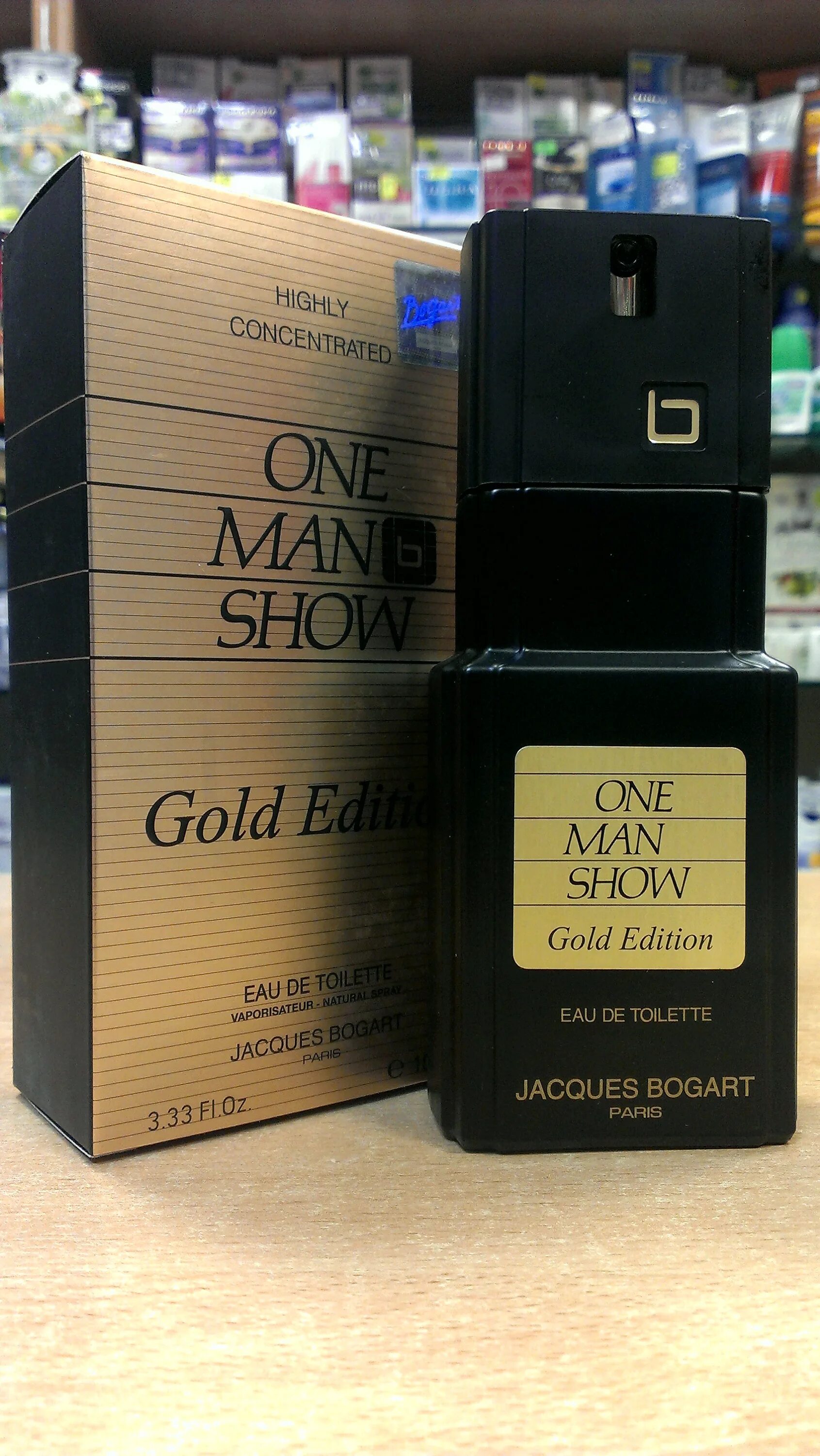 One man туалетная вода купить. Jacques Bogart one man show Gold Edition 100 мл. Jacques Bogart one man show Gold Edition мужская. Мужская туалетная вода Bogart Jacques Bogart. Мужская туалетная вода уан мен шоу.