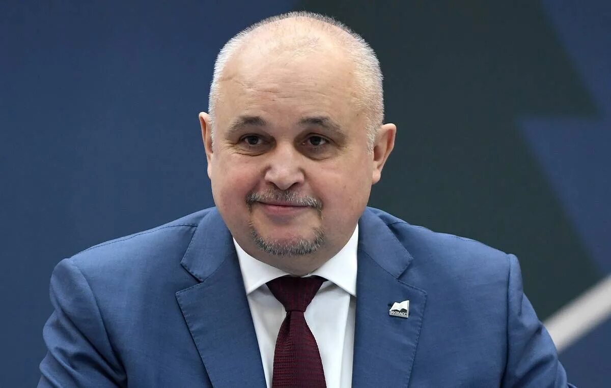 Цивилев министр биография. Цивилев портрет. Цивилев министр биография. Портрет цивилева губернатора кемеровской. Губернатор кузбасса цивилев.