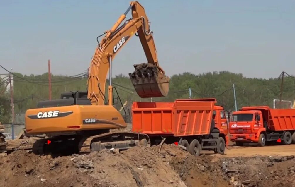 Рытье котлована. Разработка грунта с погрузкой в автосамосвал. Копка котлована. Рытье котлована. Рытье котлована.