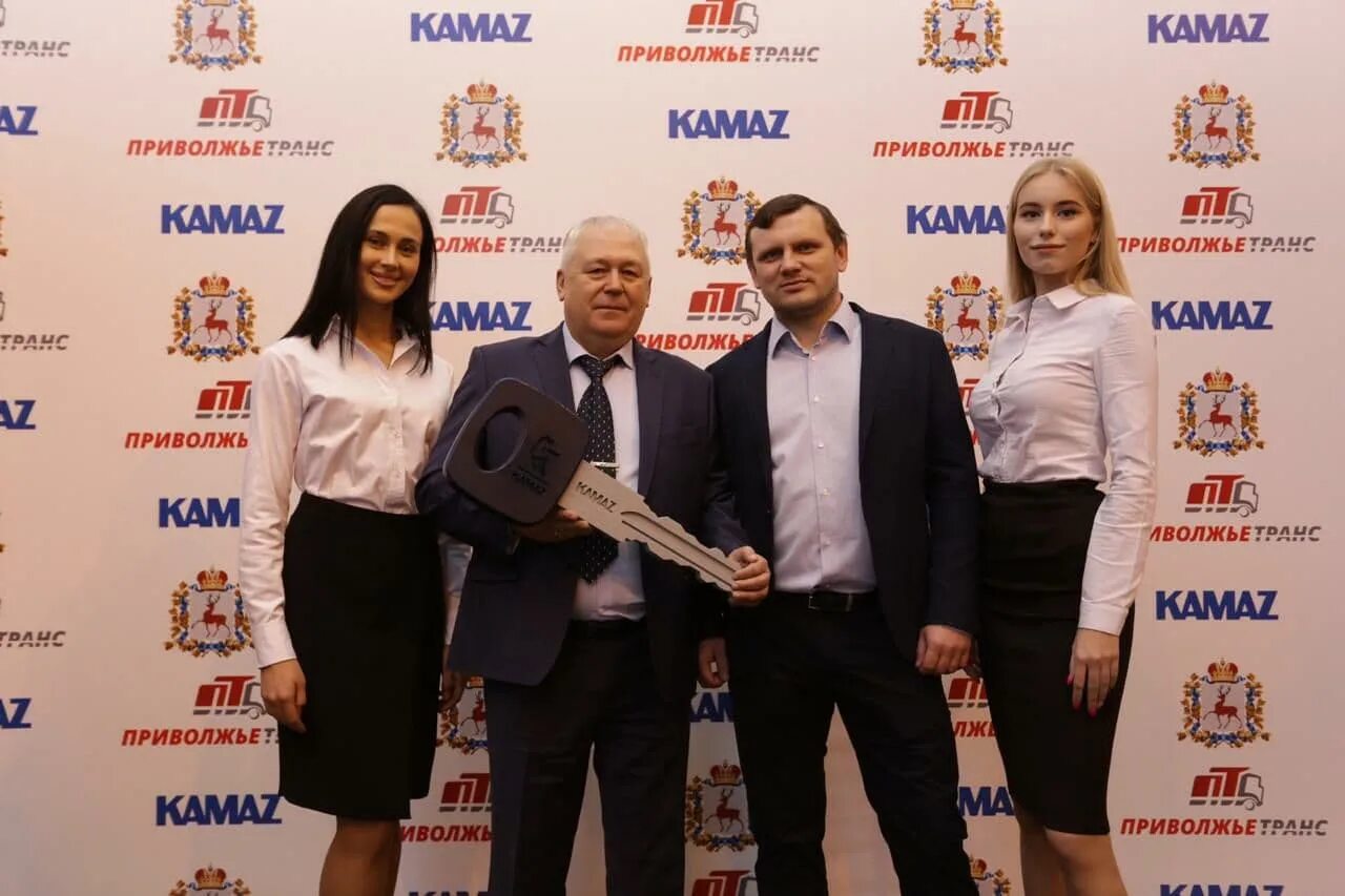 Камаз нижний новгород концерт. Фестиваль столица закатов нижний новгород 2024. Камаз нижний новгород концерт. Дельфин концерт нижний новгород 2021. Группа gayazovs brothers 2022.